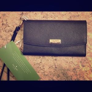 Kate Spade Smart phone wristlet/Clutch
